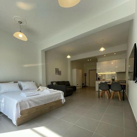 Omonoia Central Apartment カヴァラ エクステリア 写真