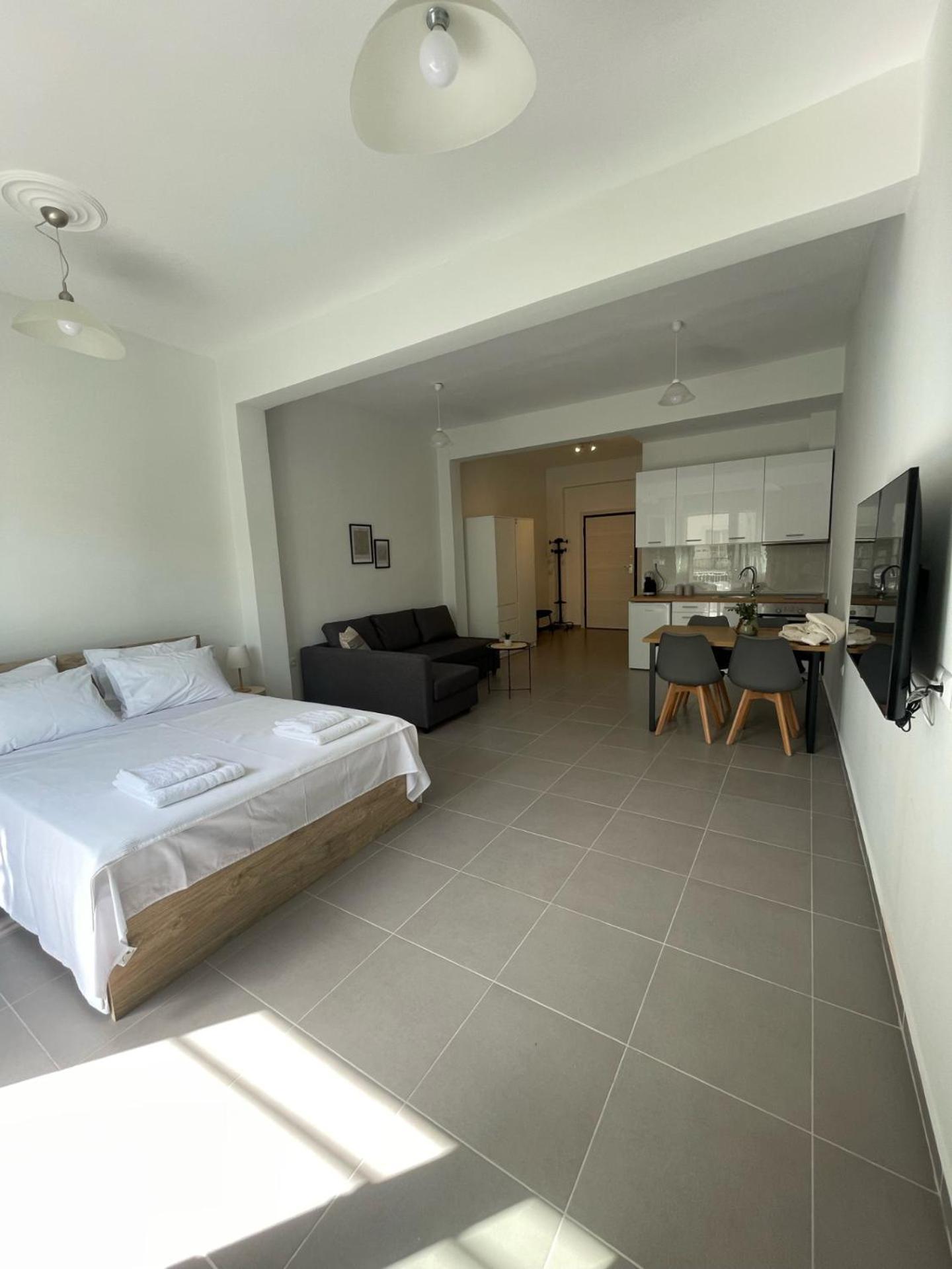 Omonoia Central Apartment カヴァラ エクステリア 写真
