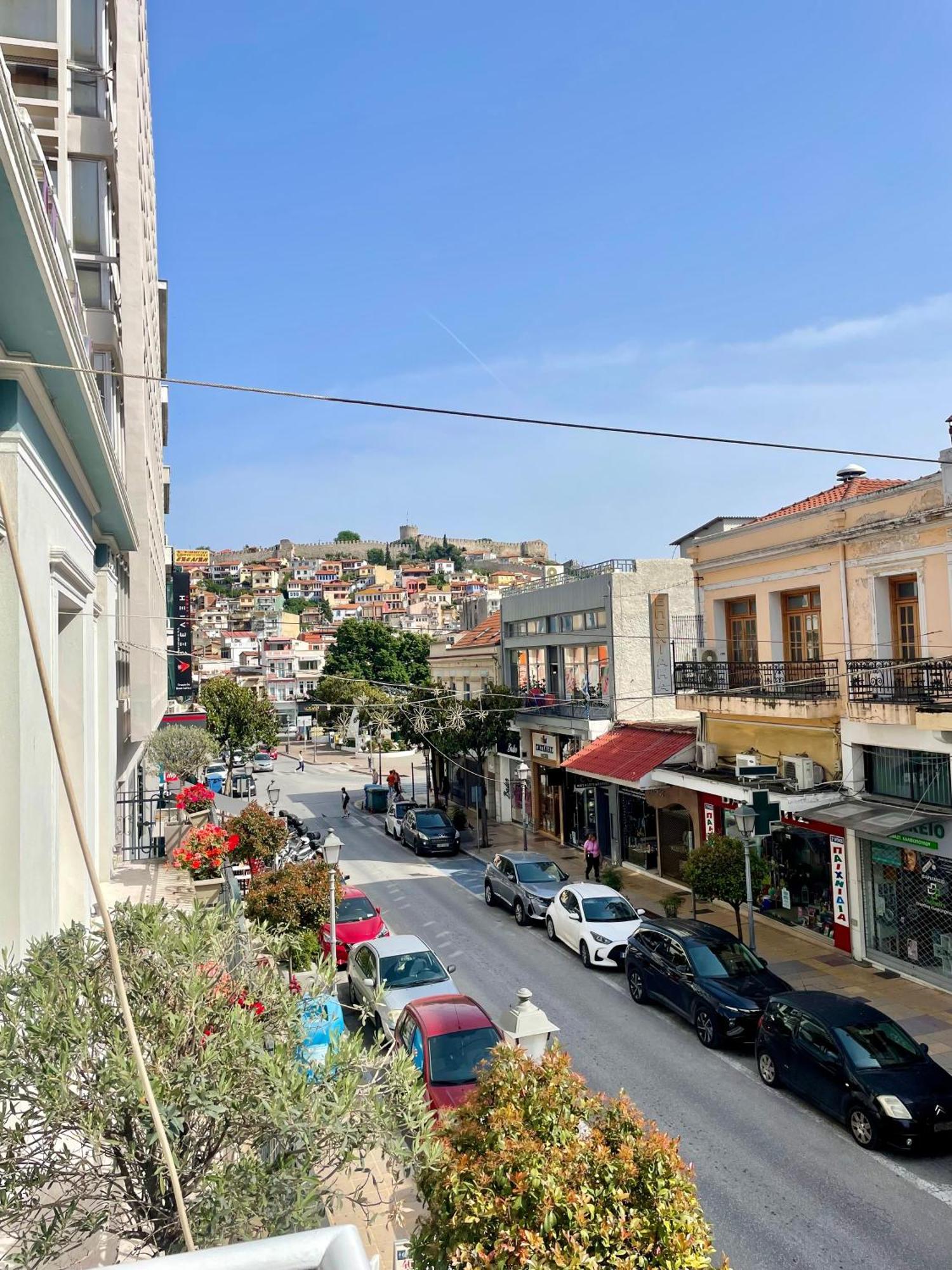 Omonoia Central Apartment カヴァラ エクステリア 写真