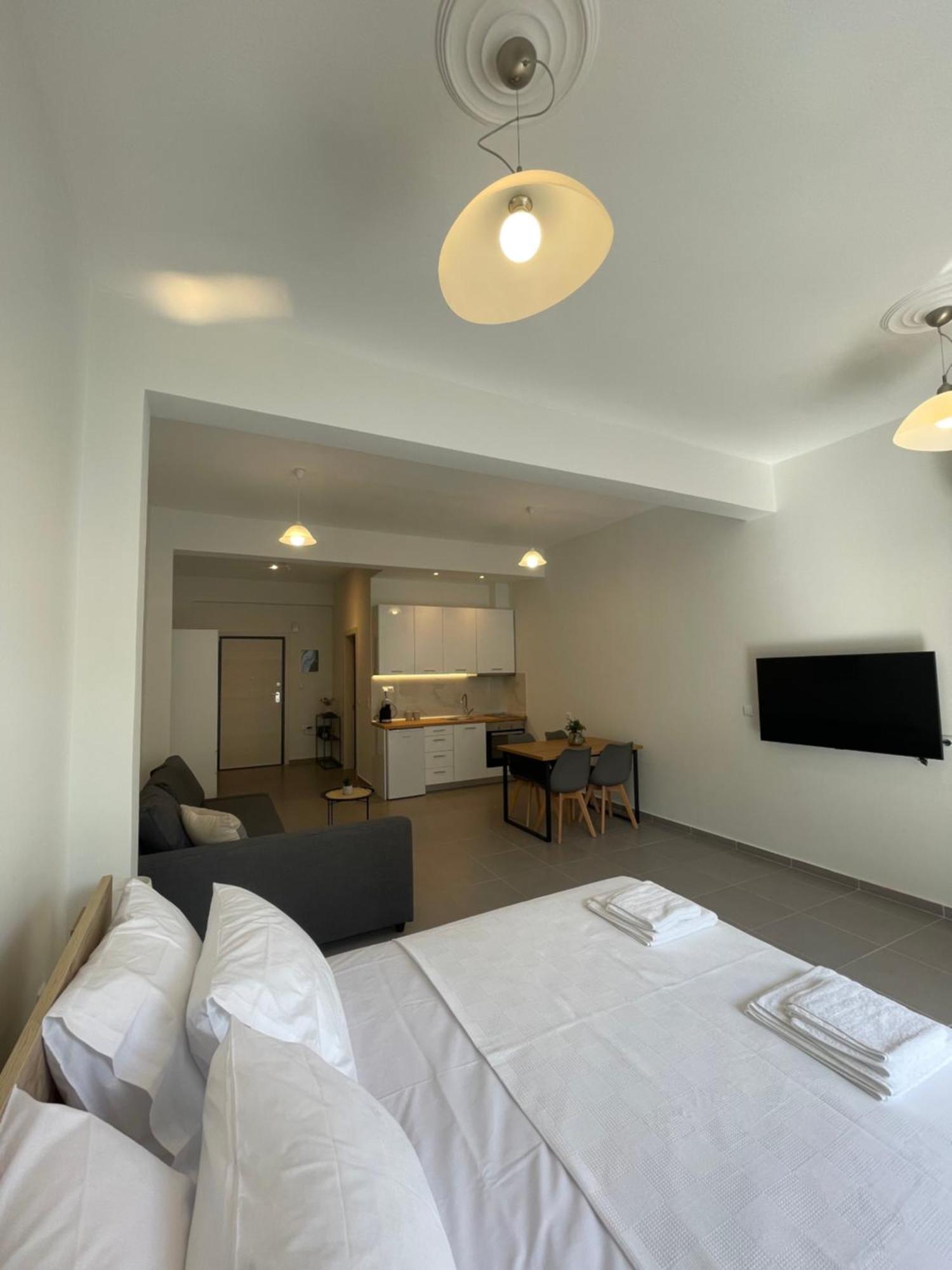 Omonoia Central Apartment カヴァラ エクステリア 写真